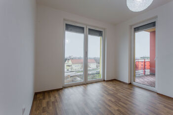 Pronájem bytu 2+kk v osobním vlastnictví 69 m², Rajhrad