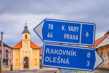 Prodej pozemku 2019 m², Chrášťany