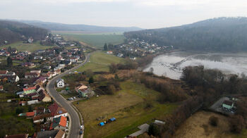 Prodej pozemku 971 m², Račice-Pístovice