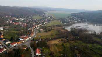 Prodej pozemku 971 m², Račice-Pístovice