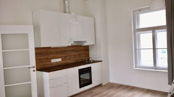 Pronájem bytu 1+kk v osobním vlastnictví 844 m², Liberec