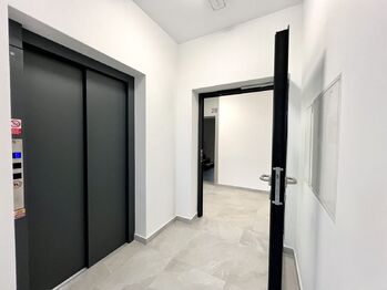 Pronájem bytu 1+kk v osobním vlastnictví 38 m², Karlovy Vary