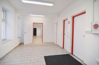 přízemí - Prodej obchodních prostor 406 m², Břeclav