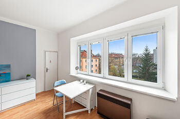 Prodej bytu 1+kk v družstevním vlastnictví 40 m², Praha 4 - Nusle