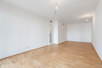 Pronájem bytu 2+kk v osobním vlastnictví 66 m², Praha 4 - Modřany