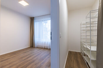 Pronájem bytu 2+kk v osobním vlastnictví 52 m², Praha 5 - Smíchov