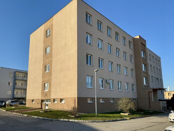 Pronájem bytu 3+kk v osobním vlastnictví 123 m², Pohořelice