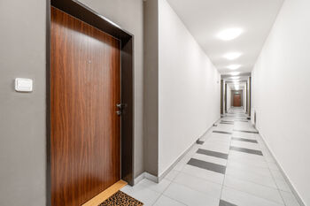 Prodej bytu 2+kk v osobním vlastnictví 51 m², Praha 5 - Stodůlky