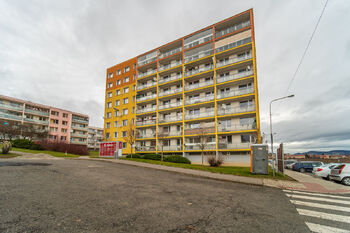 Prodej bytu 3+1 v osobním vlastnictví 73 m², Králův Dvůr