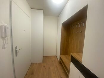 Pronájem bytu 2+kk v osobním vlastnictví 66 m², Zlín