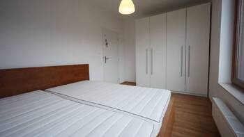 Pronájem bytu 2+kk v osobním vlastnictví 51 m², Praha 5 - Smíchov