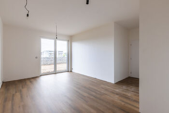 Prodej bytu 2+kk v osobním vlastnictví 72 m², Praha 9 - Hostavice