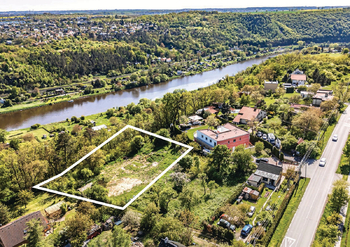 Prodej pozemku 3525 m², Kamenice