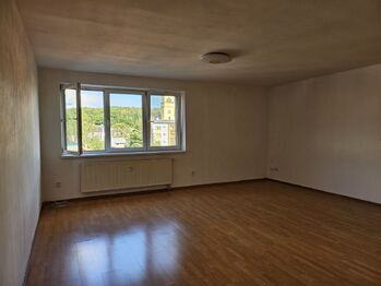 Pronájem bytu 2+kk v družstevním vlastnictví 70 m², Český Těšín