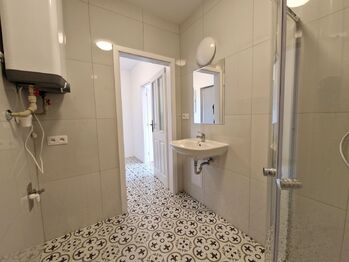 Pronájem bytu 1+kk v osobním vlastnictví 28 m², Praha 6 - Břevnov