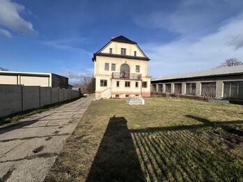 Prodej domu 550 m², Žatec