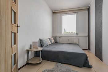 Pokoj č. 3. - Pronájem bytu 4+1 v osobním vlastnictví 78 m², Všemyslice