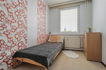 Pokoj č. 2. - Pronájem bytu 4+1 v osobním vlastnictví 78 m², Všemyslice