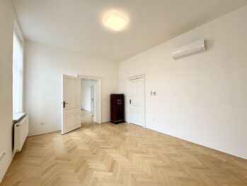 Pronájem bytu 2+1 v osobním vlastnictví 76 m², Olomouc