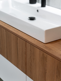 Vzorový byt - koupelna standardy - Prodej bytu atypický v osobním vlastnictví 237 m², České Budějovice