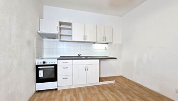 Prodej bytu 1+1 v osobním vlastnictví 40 m², Milovice