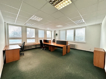 Pronájem kancelářských prostor 179 m², Vsetín