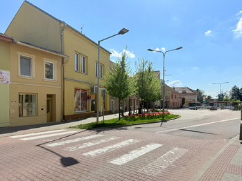 Pronájem obchodních prostor 42 m², Pohořelice