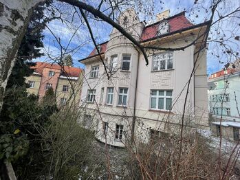 Prodej bytu 2+1 v osobním vlastnictví 59 m², Karlovy Vary