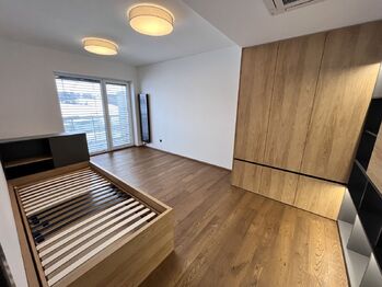 Prodej bytu 3+kk v osobním vlastnictví 112 m², Pelhřimov