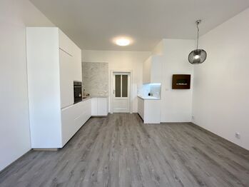 Prodej bytu 3+kk v osobním vlastnictví 100 m², Praha 1 - Nové Město