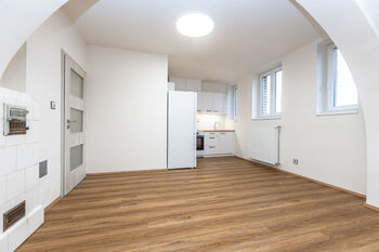 Pronájem bytu 3+kk v osobním vlastnictví 62 m², Praha 4 - Nusle