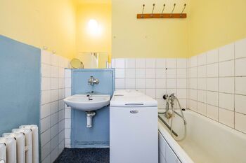 Pronájem bytu 2+1 v osobním vlastnictví 57 m², Meziboří