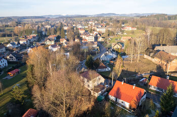 Letecký snímek domu a okolí - Prodej domu 112 m², Roztoky u Jilemnice