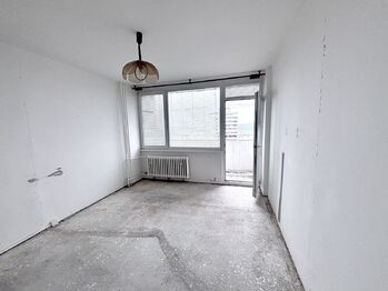 Prodej bytu 1+kk v osobním vlastnictví 27 m², Ústí nad Labem