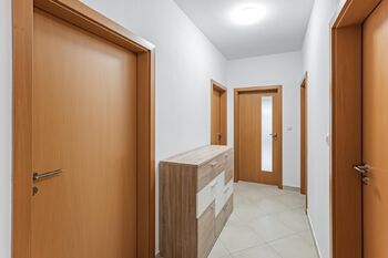 Pronájem bytu 4+kk v osobním vlastnictví 105 m², Praha 5 - Zličín