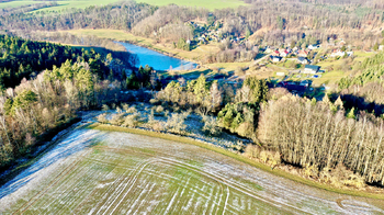 Prodej pozemku 10089 m², Kněžmost