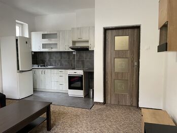 Pronájem bytu 1+kk v osobním vlastnictví 34 m², Dalovice