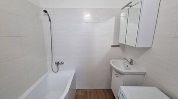 Pronájem bytu 1+1 v družstevním vlastnictví 45 m², Šumperk