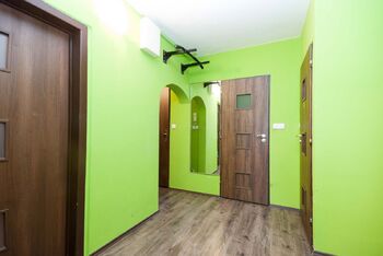 Prodej bytu 3+1 v osobním vlastnictví 76 m², Praha 10 - Horní Měcholupy