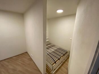 Pronájem bytu 1+kk v osobním vlastnictví 41 m², Plzeň