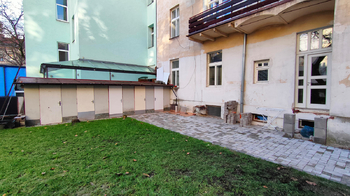 Prodej nájemního domu 555 m², Hradec Králové