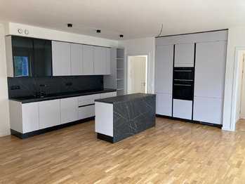 Pronájem bytu 2+kk v osobním vlastnictví 66 m², Praha 4 - Modřany