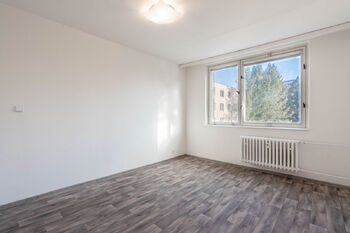 Pronájem bytu 3+1 v osobním vlastnictví 77 m², Brno