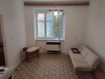 Pronájem bytu 1+1 v osobním vlastnictví 43 m², Znojmo