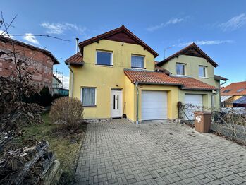 Prodej domu 137 m², Tachlovice