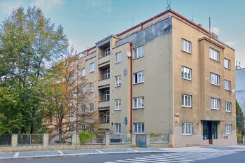 Pronájem bytu 2+kk v osobním vlastnictví 45 m², Praha 6 - Břevnov