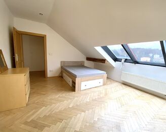 Pronájem bytu 2+kk v osobním vlastnictví 74 m², Praha 5 - Smíchov