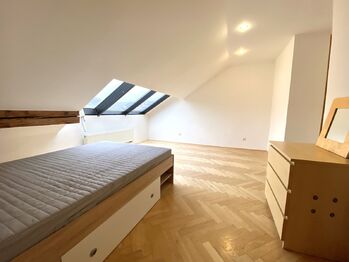 Pronájem bytu 2+kk v osobním vlastnictví 74 m², Praha 5 - Smíchov