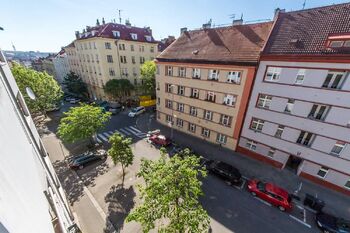 Pronájem bytu 2+kk v osobním vlastnictví 49 m², Praha 5 - Smíchov