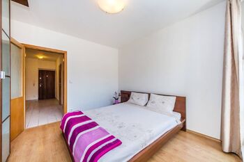 Pronájem bytu 2+kk v osobním vlastnictví 49 m², Praha 5 - Smíchov